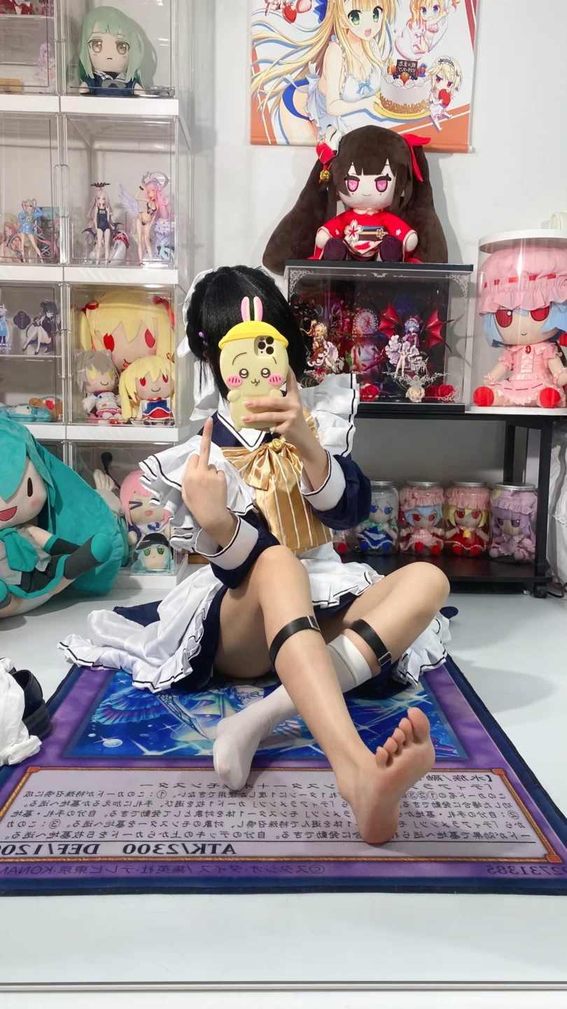白栎Shirly - No.040 四季夏目 [66P,9V-1.58GB] tg@simisebaisi 【丝足阁】047.webp